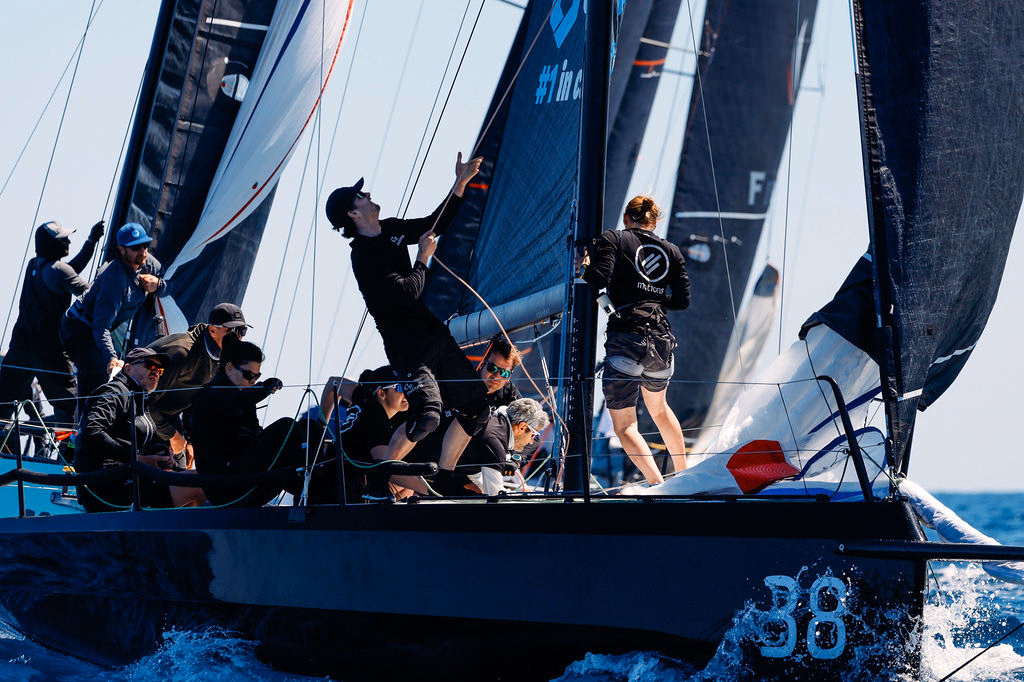 Cape 31 racing under sail