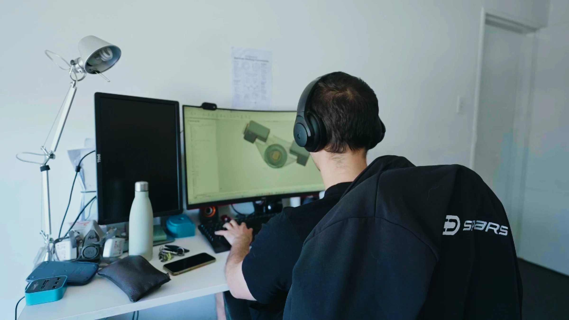 Reviewing component geometry on screen